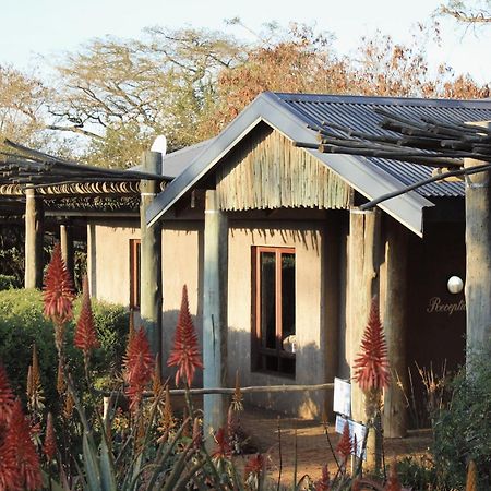 Hilton Bush Lodge & Function Venue Extérieur photo
