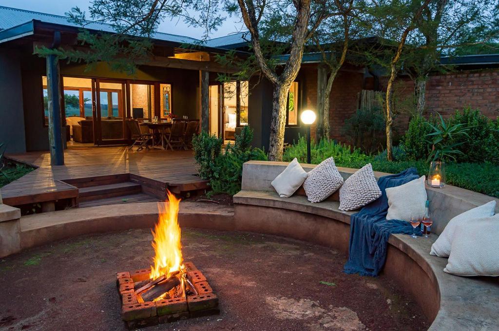 Hilton Bush Lodge & Function Venue Extérieur photo