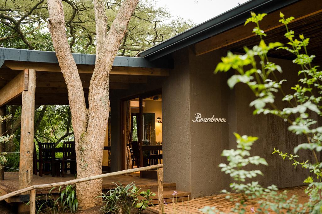 Hilton Bush Lodge & Function Venue Extérieur photo