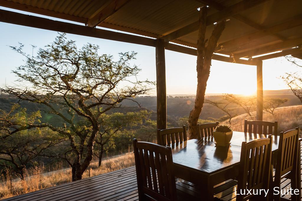 Hilton Bush Lodge & Function Venue Extérieur photo